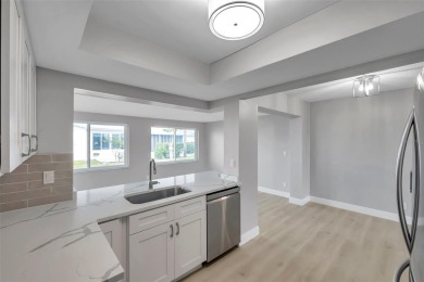 Beautifully renovated home in the golf course community of on Mainlands Golf Club in Florida - for sale on GolfHomes.com, golf home, golf lot