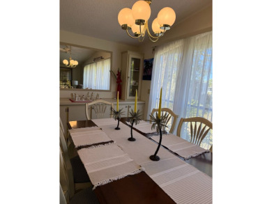 This lovely, 2/2 manufactured home is on leased land. Located in on Pine Lakes Country Club in Florida - for sale on GolfHomes.com, golf home, golf lot