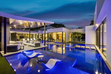 CASA D'ANDELOS12 North Beach Road  Jupiter Island on Jupiter Island Club in Florida - for sale on GolfHomes.com, golf home, golf lot