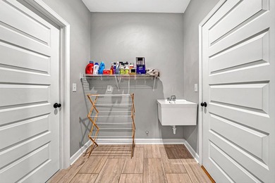 NO STEPS & LEVEL LOT. One-level living! House is like new on Ashley Plantation Golf Course in Virginia - for sale on GolfHomes.com, golf home, golf lot