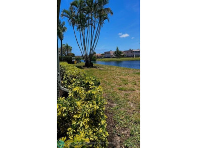 Welcome to this charming 2 bedrooms and 2 full bathrooms. first on Kings Point Golf -Flanders Way in Florida - for sale on GolfHomes.com, golf home, golf lot