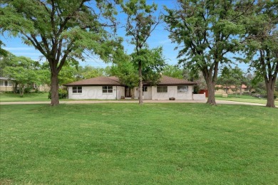 MOTIVATED SELLER  Come take a look!!! Discover your perfect on Amarillo Country Club in Texas - for sale on GolfHomes.com, golf home, golf lot