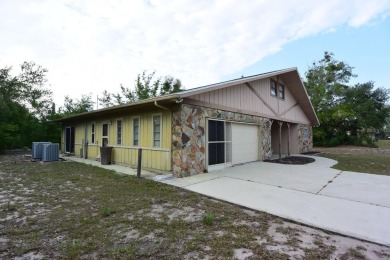 One or more photo(s) has been virtually staged. Welcome to your on Heather Golf and Country Club in Florida - for sale on GolfHomes.com, golf home, golf lot