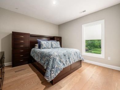 Immaculate and better than new, this 2nd-floor end-unit condo in on Little Turtle Golf Club in Ohio - for sale on GolfHomes.com, golf home, golf lot