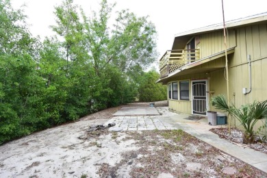 One or more photo(s) has been virtually staged. Welcome to your on Heather Golf and Country Club in Florida - for sale on GolfHomes.com, golf home, golf lot