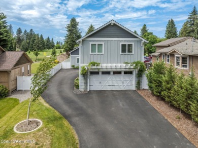 Hayden Lake Country Club Beauty! Turn-key Custom Golf Course on Hayden Lake Country Club in Idaho - for sale on GolfHomes.com, golf home, golf lot