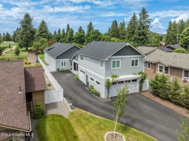 Hayden Lake Country Club Beauty! Turn-key Custom Golf Course on Hayden Lake Country Club in Idaho - for sale on GolfHomes.com, golf home, golf lot