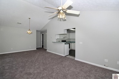 This beautifully updated patio home offers the perfect blend of on Arrowhead Golf Club in Kentucky - for sale on GolfHomes.com, golf home, golf lot