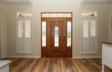 Welcome to this stunning 2,239 sq ft, 3-bedroom, 2-bath brick on Lakeview Golf and Country Club in Georgia - for sale on GolfHomes.com, golf home, golf lot