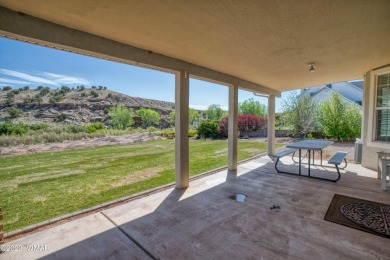 Gorgeous custom 6 bedroom 4.5 bathroom home in Frontier Estates on Snowflake Municipal Golf Course in Arizona - for sale on GolfHomes.com, golf home, golf lot