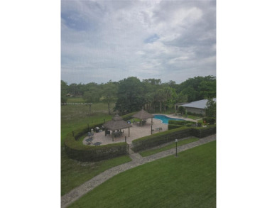 WELL KEPT 2BEDROOM 2 BATHROOM FOR 55+ALL FURNISHED .HOA INCLUDE on Inverrary Country Club in Florida - for sale on GolfHomes.com, golf home, golf lot
