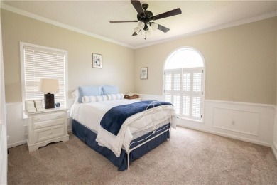 Welcome to this stunning 2,239 sq ft, 3-bedroom, 2-bath brick on Lakeview Golf and Country Club in Georgia - for sale on GolfHomes.com, golf home, golf lot