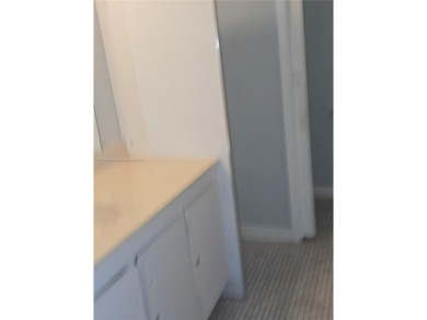 WELL KEPT 2BEDROOM 2 BATHROOM FOR 55+ALL FURNISHED .HOA INCLUDE on Inverrary Country Club in Florida - for sale on GolfHomes.com, golf home, golf lot