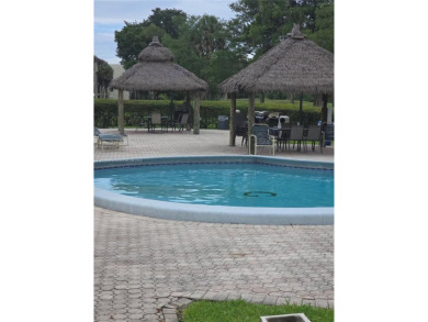 WELL KEPT 2BEDROOM 2 BATHROOM FOR 55+ALL FURNISHED .HOA INCLUDE on Inverrary Country Club in Florida - for sale on GolfHomes.com, golf home, golf lot