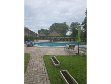 WELL KEPT 2BEDROOM 2 BATHROOM FOR 55+ALL FURNISHED .HOA INCLUDE on Inverrary Country Club in Florida - for sale on GolfHomes.com, golf home, golf lot