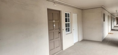 Spacious Remodel Balcony/Sunroom enclosed for additional living on Palm-Aire Country Club and Resort - The Oaks in Florida - for sale on GolfHomes.com, golf home, golf lot