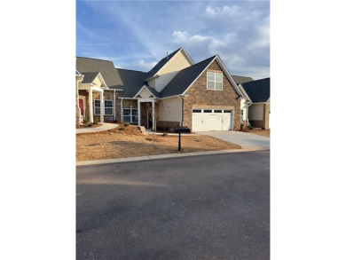 $6,500 buyer savings!*  There's excellent one-level living in on Cobbs Glen Country Club in South Carolina - for sale on GolfHomes.com, golf home, golf lot