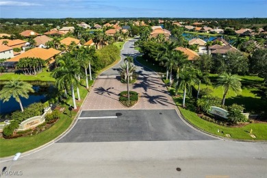 Wow this one is stunning! Experience the ultimate Florida on Gateway Golf and Country Club in Florida - for sale on GolfHomes.com, golf home, golf lot