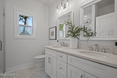 This gorgeous new construction home is MOVE IN READY! 3 bedrooms on Brunswick Plantation and Golf Resorts in North Carolina - for sale on GolfHomes.com, golf home, golf lot