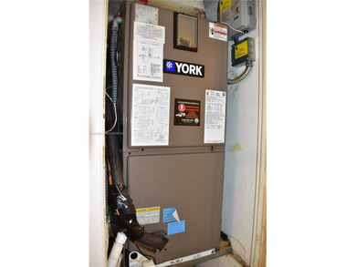 Here is a great value for a large 2/2 on the ground floor next on Sunrise Lakes Phase III in Florida - for sale on GolfHomes.com, golf home, golf lot