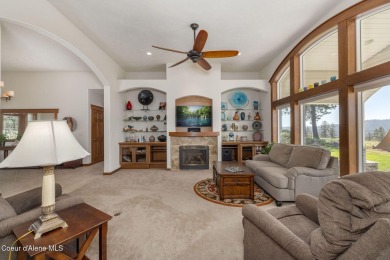 Don't miss this meticulously maintained 3 bed, 2.5 bath, 2,138 on The Highlands Golf Course, LLC in Idaho - for sale on GolfHomes.com, golf home, golf lot