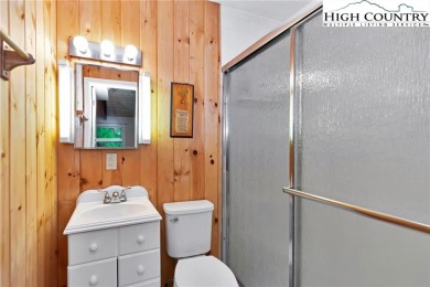 Location, acreage, privacy and room for all. That is what this on Beech Mountain Club in North Carolina - for sale on GolfHomes.com, golf home, golf lot