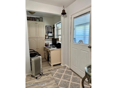 Welcome to this well-maintained Baronet model nestled in the on Greenbriar Woodlands in New Jersey - for sale on GolfHomes.com, golf home, golf lot