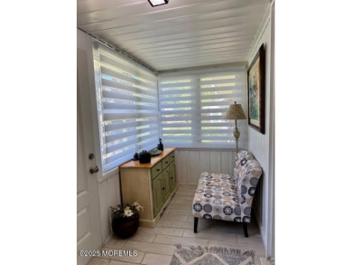 Welcome to this well-maintained Baronet model nestled in the on Greenbriar Woodlands in New Jersey - for sale on GolfHomes.com, golf home, golf lot