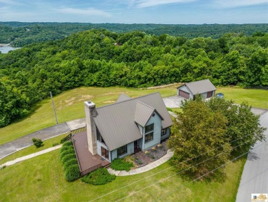 Here is a rare opportunity to own a 3-bedroom, 2 1/2-bathroom on Dale Hollow Lake Golf Course in Kentucky - for sale on GolfHomes.com, golf home, golf lot