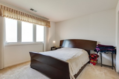 Very nice and very large two story townhome in the Odyssey on Odyssey Country Club in Illinois - for sale on GolfHomes.com, golf home, golf lot