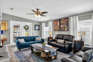 Welcome to this charming 2-bedroom, 2-bathroom home with 1,296 on Brookridge Country Club in Florida - for sale on GolfHomes.com, golf home, golf lot
