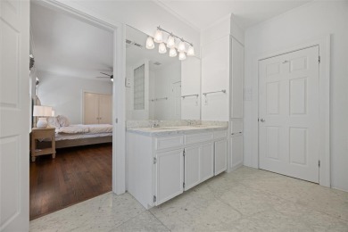 Welcome home to this classic Kessler bungalow, on a picturesque on Stevens Park Golf Course in Texas - for sale on GolfHomes.com, golf home, golf lot