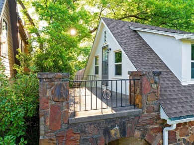 Welcome home to this classic Kessler bungalow, on a picturesque on Stevens Park Golf Course in Texas - for sale on GolfHomes.com, golf home, golf lot