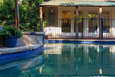 Welcome home to this classic Kessler bungalow, on a picturesque on Stevens Park Golf Course in Texas - for sale on GolfHomes.com, golf home, golf lot
