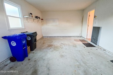 Great location close to shopping and the Parkway. Numerous on Lions Head Country Club in New Jersey - for sale on GolfHomes.com, golf home, golf lot