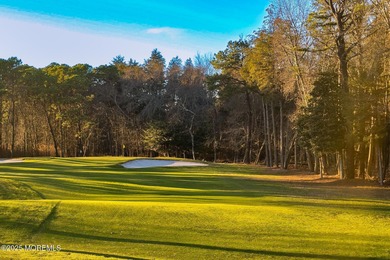 Great location close to shopping and the Parkway. Numerous on Lions Head Country Club in New Jersey - for sale on GolfHomes.com, golf home, golf lot