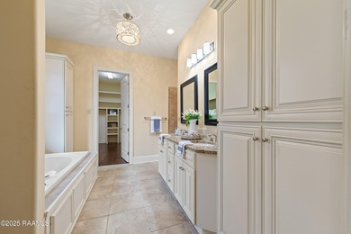 New Price from $415,000 to $405,000.. This lovely 3-bedroom on Les Vieux Chenes Golf Course in Louisiana - for sale on GolfHomes.com, golf home, golf lot