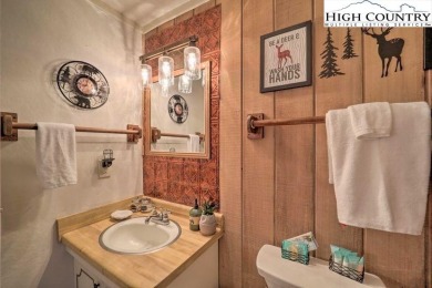 This charming 3BR/2B townhouse style condo offers fantastic on Beech Mountain Club in North Carolina - for sale on GolfHomes.com, golf home, golf lot