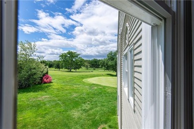 THIS METILCULOUSLY MAINTAINED, MOVE IN CONDITION 1300 SQ. FT on Louisquisset Golf Club in Rhode Island - for sale on GolfHomes.com, golf home, golf lot