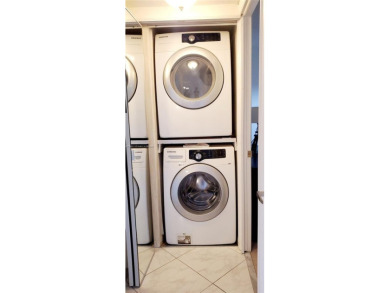 MUST SEE! Beautifully UPDATED 3rd FLOOR 2/2 PENTHOUSE condo in on Sunrise Lakes Phase IV Golf Course in Florida - for sale on GolfHomes.com, golf home, golf lot