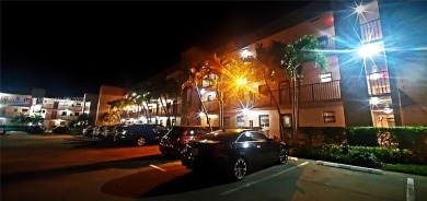 MUST SEE! Beautifully UPDATED 3rd FLOOR 2/2 PENTHOUSE condo in on Sunrise Lakes Phase IV Golf Course in Florida - for sale on GolfHomes.com, golf home, golf lot