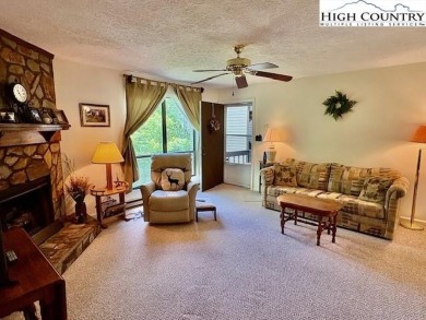 Move-In Ready Furnished Condo in Misty Woods on Sugar Mountain!

 on Sugar Mountain Golf Course in North Carolina - for sale on GolfHomes.com, golf home, golf lot