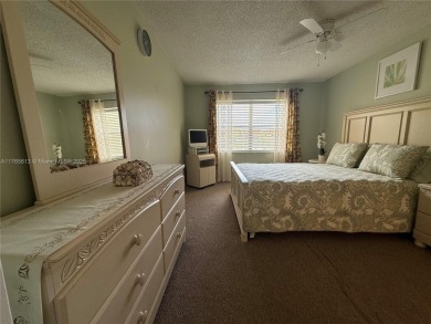 Wonderful well kept condo fully furnished and move in ready on Sunrise Lakes Phase III in Florida - for sale on GolfHomes.com, golf home, golf lot