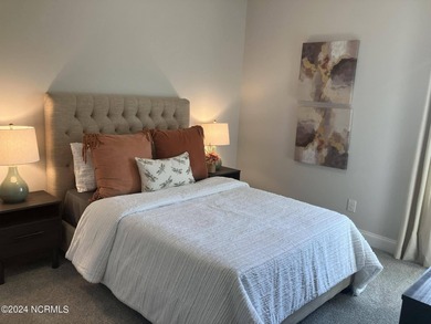 Home for Holidays! Take advantage of these Amazing Holiday on Harbour Point Golf Club in North Carolina - for sale on GolfHomes.com, golf home, golf lot