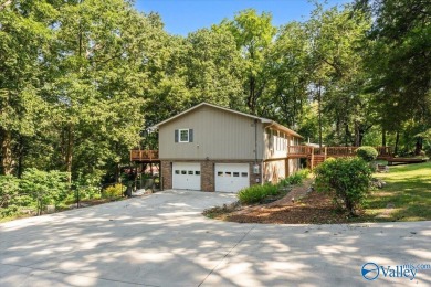 Minutes from Valley Hill Golf & Country Club, this two-story on Valley Hill Country Club in Alabama - for sale on GolfHomes.com, golf home, golf lot