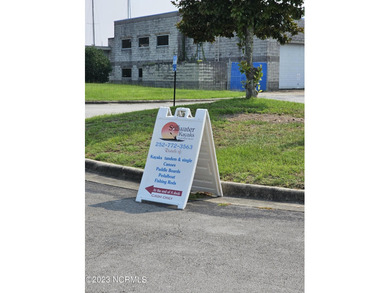 Home for Holidays! Take advantage of these Amazing Holiday on Harbour Point Golf Club in North Carolina - for sale on GolfHomes.com, golf home, golf lot