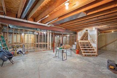 Gorgeous 1.5 story in Falcon Ridge.  Pride of ownership shows in on Falcon Ridge Golf Course in Kansas - for sale on GolfHomes.com, golf home, golf lot