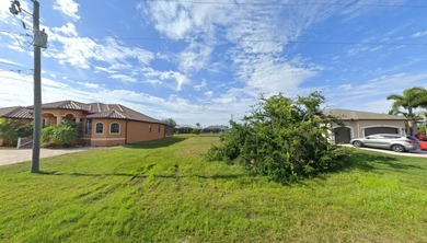 Rare opportunity in Rotonda West White Marsh! This 0.22-acre on Rotonda Golf and Country Club - Long Marsh  in Florida - for sale on GolfHomes.com, golf home, golf lot