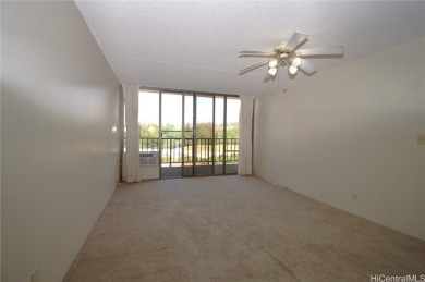 Pearl Regency in Aiea! A convenient 1 bedroom 1 bath pet on Pearl Country Club in Hawaii - for sale on GolfHomes.com, golf home, golf lot
