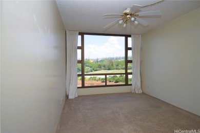 Pearl Regency in Aiea! A convenient 1 bedroom 1 bath pet on Pearl Country Club in Hawaii - for sale on GolfHomes.com, golf home, golf lot